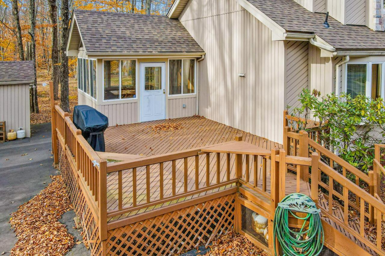 Friendship Lodge Pocono Lake Exteriör bild