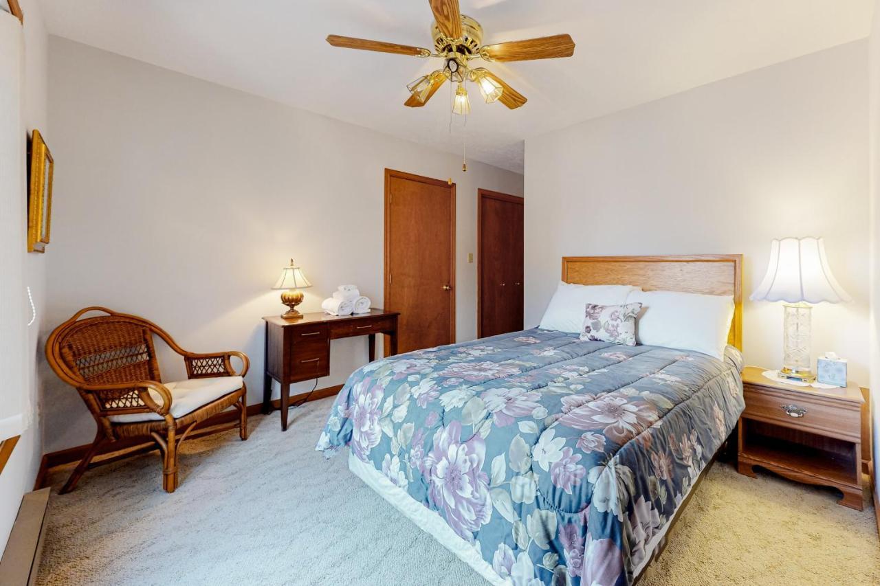 Friendship Lodge Pocono Lake Exteriör bild