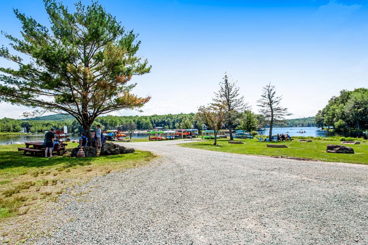 Friendship Lodge Pocono Lake Exteriör bild